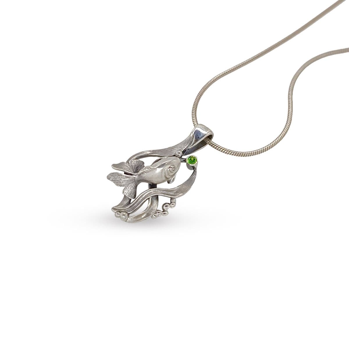 Серебряная подвеска Рыбка с цирконием от творческой студии ИВМА