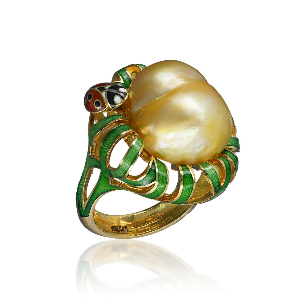 Золотое кольцо Летний луг с жемчугом Южных Морей в технике горячей эмали